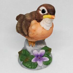 Andrea By Sadek Red Robin Bird Bisque Porcelain Hand Painted Figurine #9604